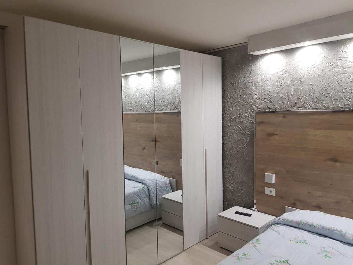 Massaro Apartments Via Bramante Pescara Luaran gambar