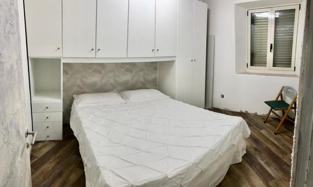 Massaro Apartments Via Bramante Pescara Luaran gambar